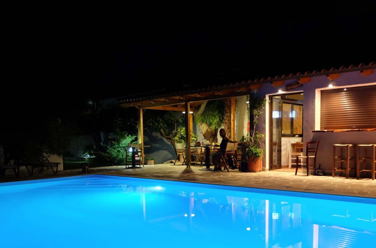Irida Studios Hotel & Pool Plakias Extérieur photo