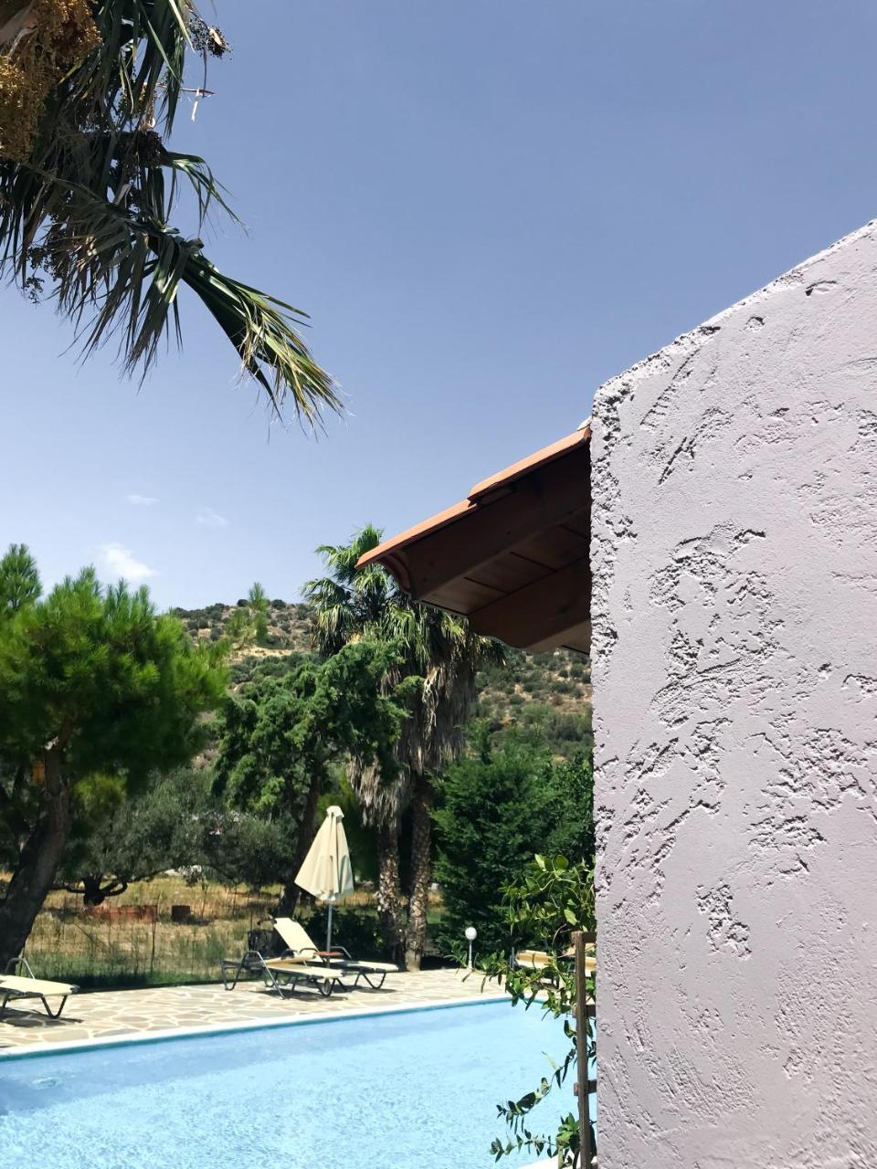 Irida Studios Hotel & Pool Plakias Extérieur photo